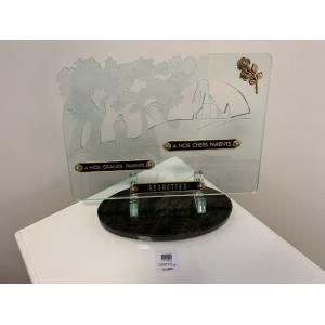 Plexiglass personnage et arbre 112€