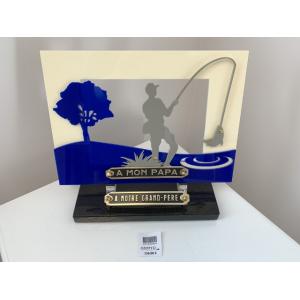 Plexiglass et Granit 156€