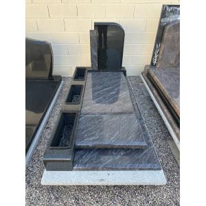 N°16 en granit VIRGIN BLUE REGAL BLACK