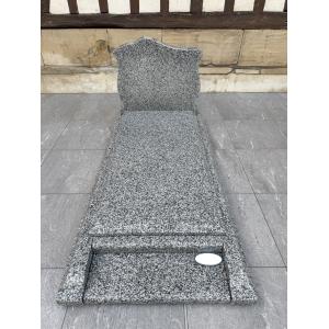 N°12 en granit BLANC IVOIRE