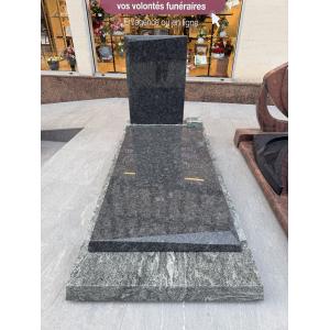 N°4 en granit KUPPAN GREEN et STEEL GREY